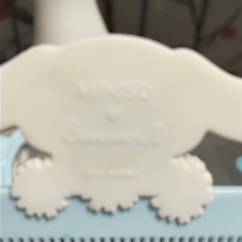 Sanrio Cinnamoroll Blue Handheld Mirror and Comb Set with Daisy Accents